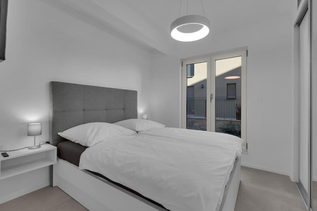 Apartman Delux With Private Pool - Makarska Exklusiv ทูแชพี ภายนอก รูปภาพ