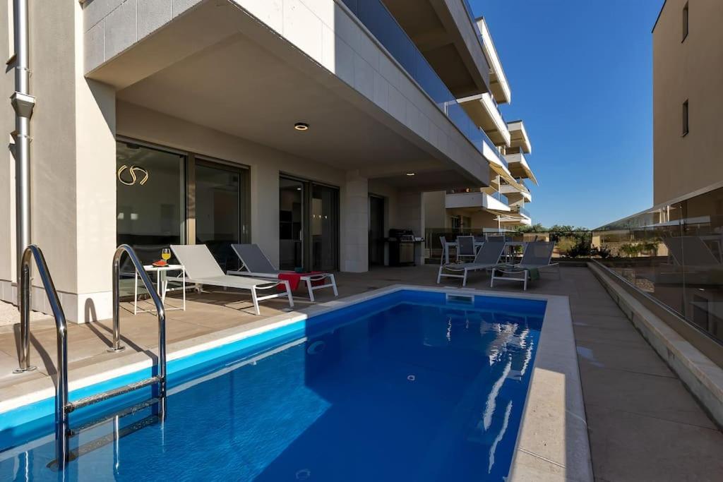 Apartman Delux With Private Pool - Makarska Exklusiv ทูแชพี ภายนอก รูปภาพ